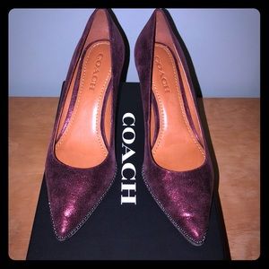 Coach brad chain pumps 9.5